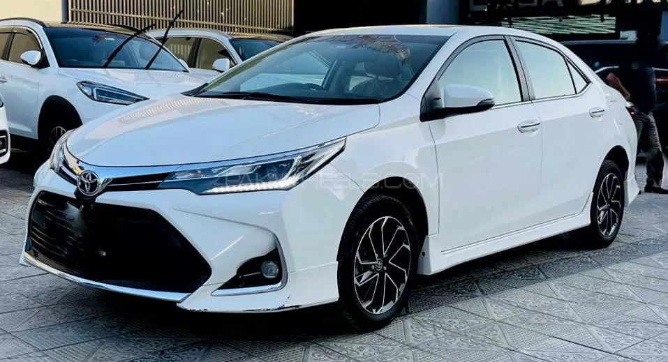 Toyota Corolla 2025 for Sale in Islamabad Image-1