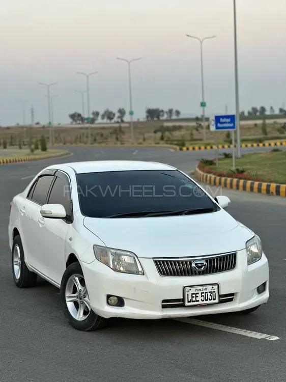 Toyota Corolla Axio 2007 for Sale in Kamra Image-1