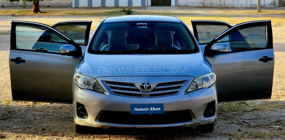Toyota Corolla 2013 for Sale in Mian Wali Image-1