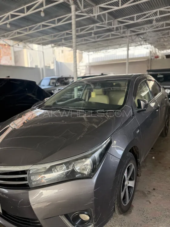 Toyota Corolla 2015 for Sale in Lahore Image-1