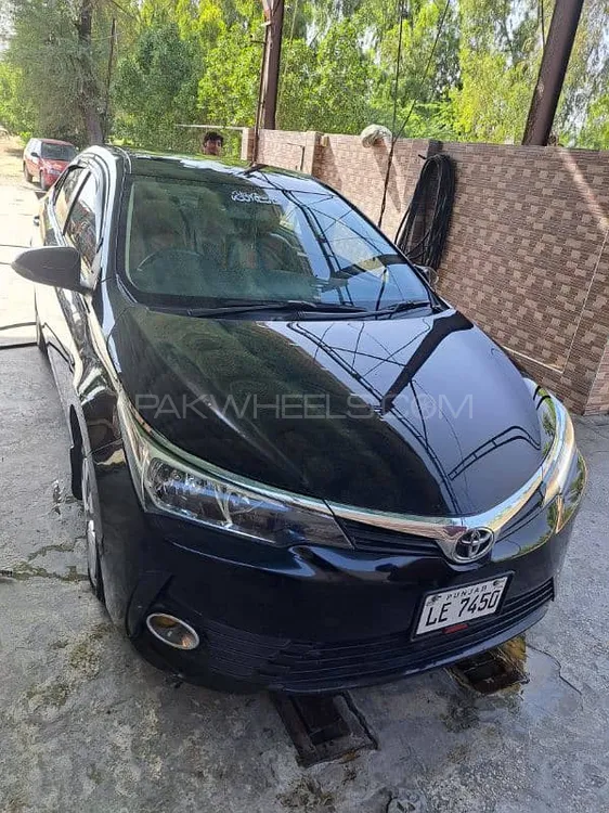 Toyota Corolla 2019 for Sale in Layyah Image-1