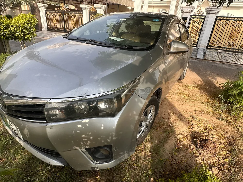 Toyota Corolla 2016 for Sale in Lahore Image-1