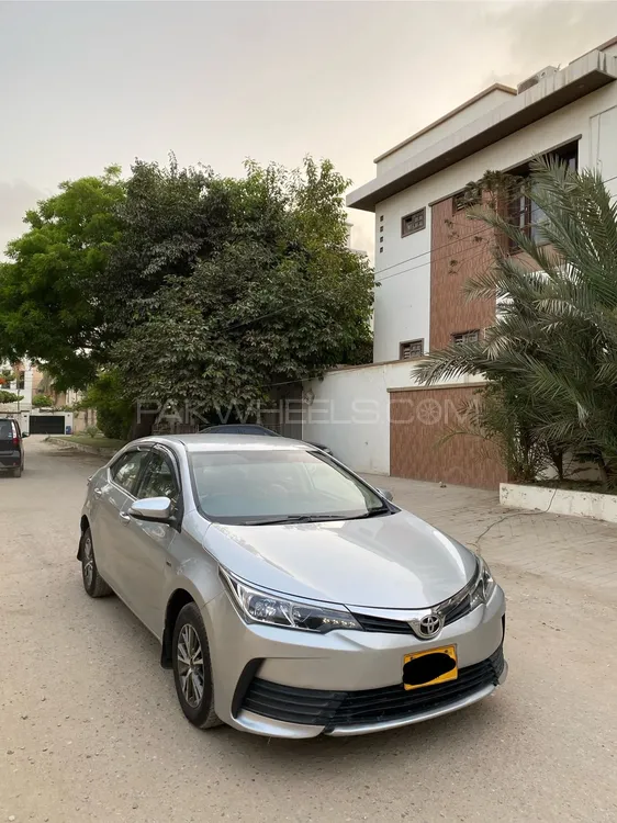 Toyota Corolla 2019 for Sale in Karachi Image-1
