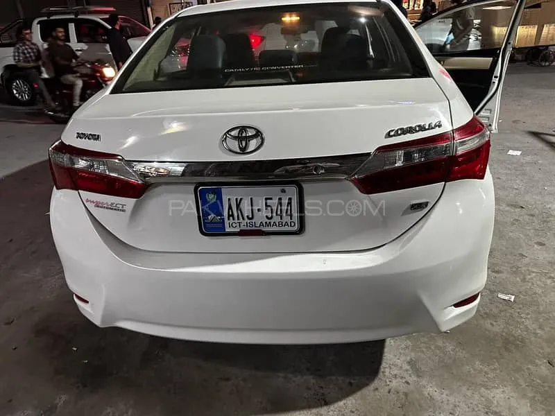 Toyota Corolla 2018 for Sale in Lahore Image-1
