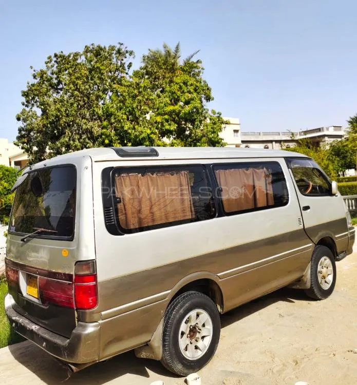 Toyota Hiace 1995 for Sale in Umer Kot Image-1