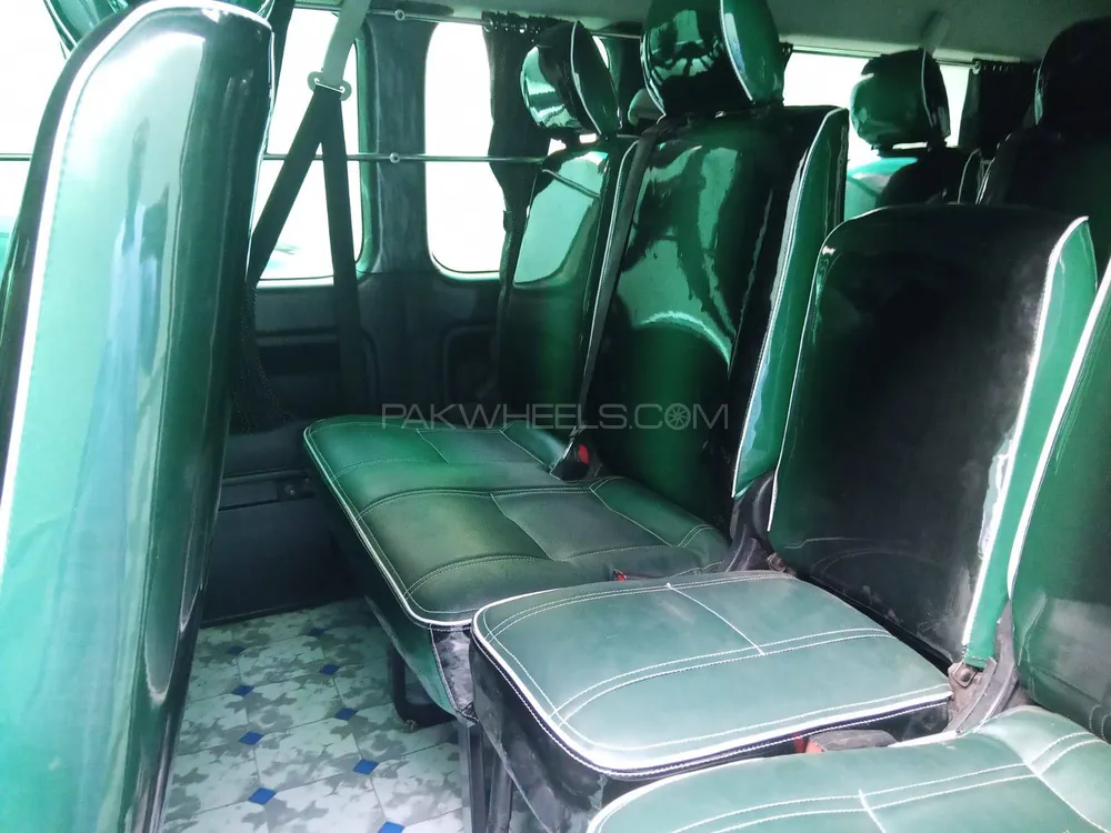 ٹویوٹا ہائی ایس 2015 for Sale in مردان Image-1