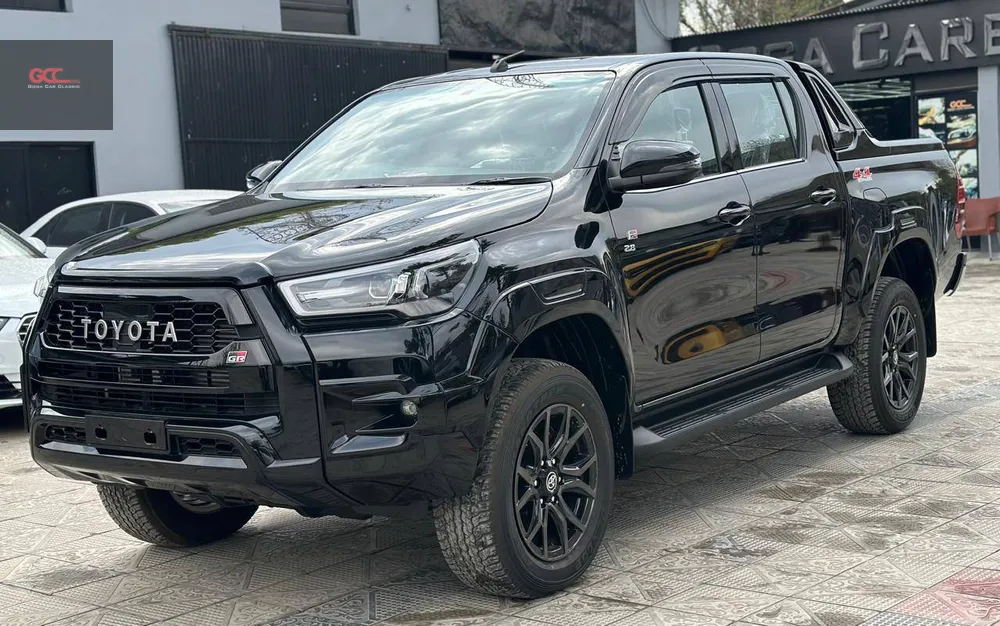 Toyota Hilux 2025 for Sale in Islamabad Image-1