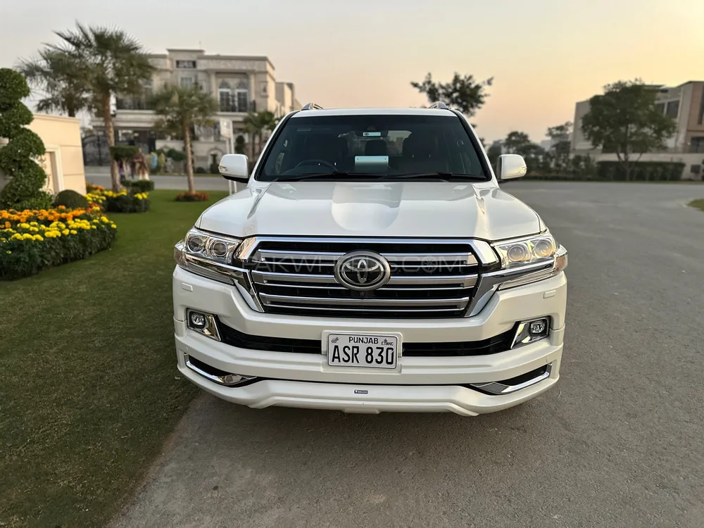 Toyota Land Cruiser 2016 for Sale in Lahore Image-1