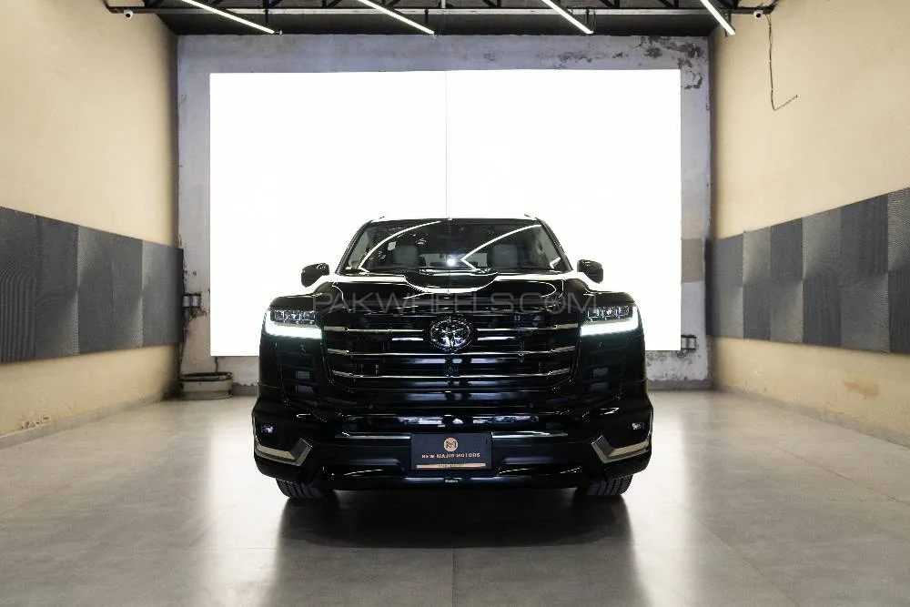 Toyota Land Cruiser 2022 for Sale in Lahore Image-1