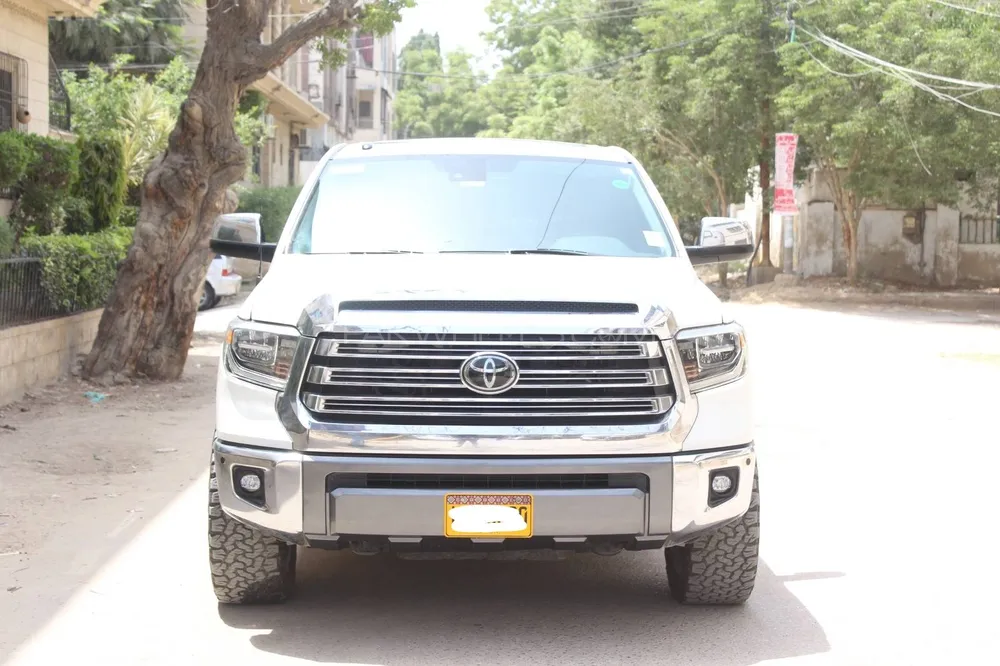 Toyota Tundra 2018 for Sale in Karachi Image-1