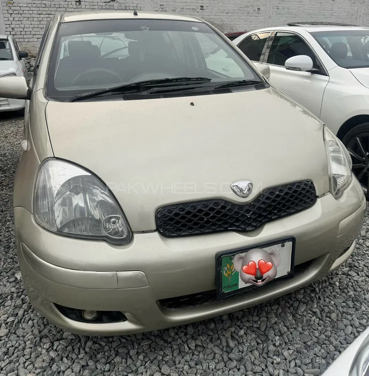 Toyota Vitz 2002 for Sale in Swatmingora Image-1