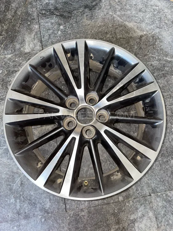 Grande genuine Alloy rims only Image-1