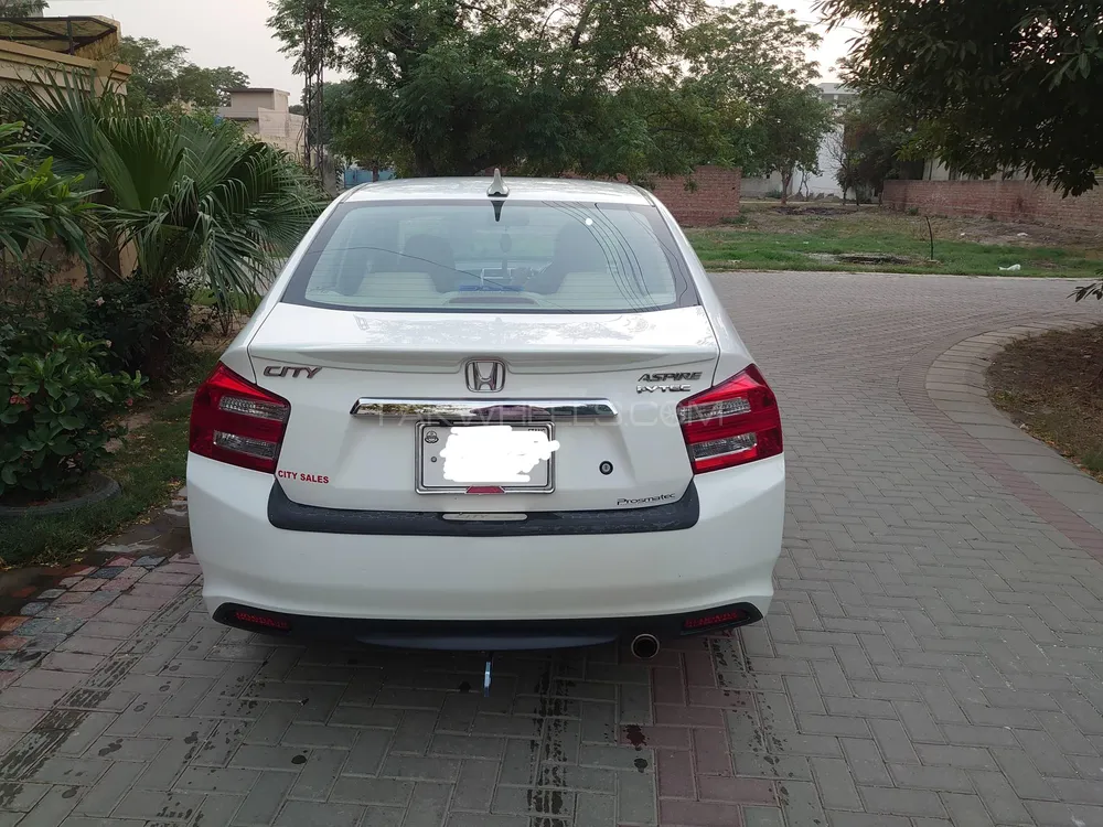 Honda City 2019 for Sale in Lahore Image-1