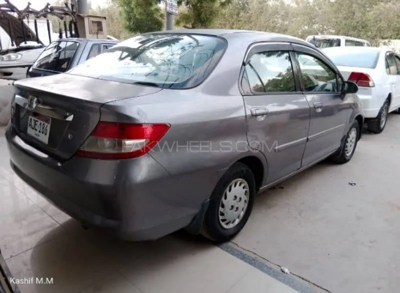 Honda City 2005 for Sale in Karachi Image-1