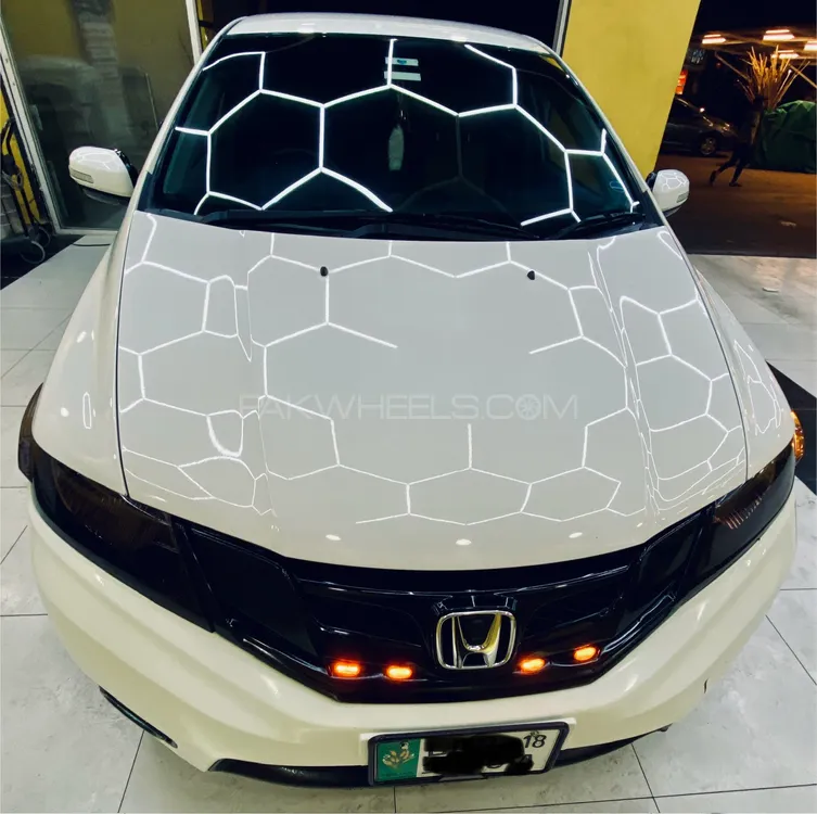Honda City 2018 for Sale in Peshawar Image-1