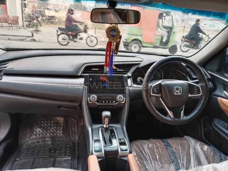 Honda Civic 2016 for Sale in Lahore Image-1
