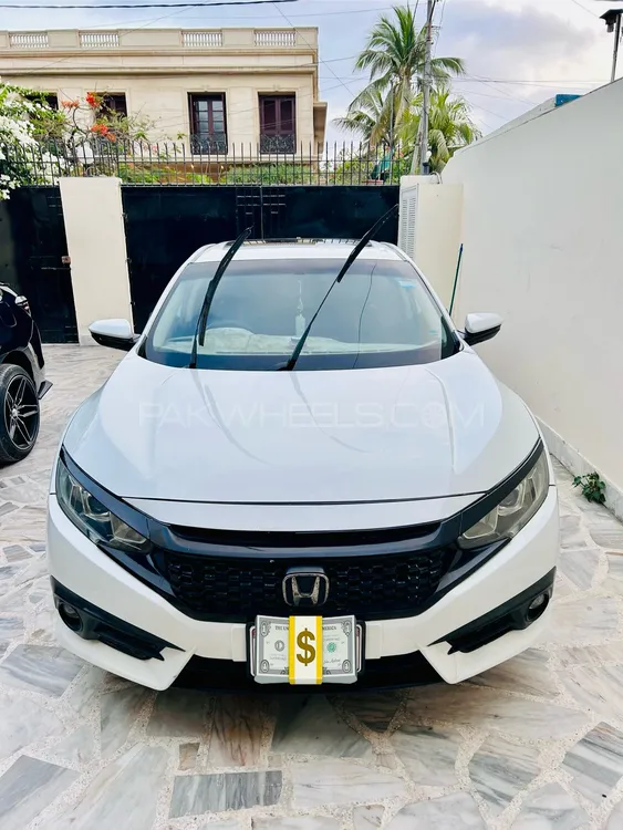 Honda Civic 2017 for Sale in Karachi Image-1
