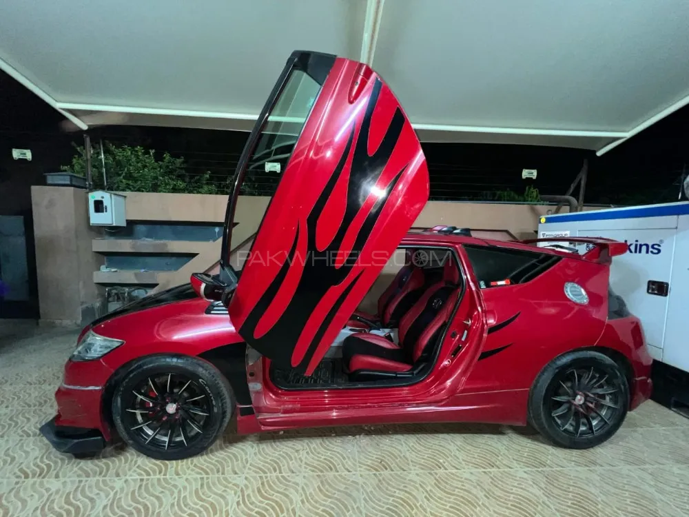 Honda CR-Z 2010 for Sale in Lahore Image-1