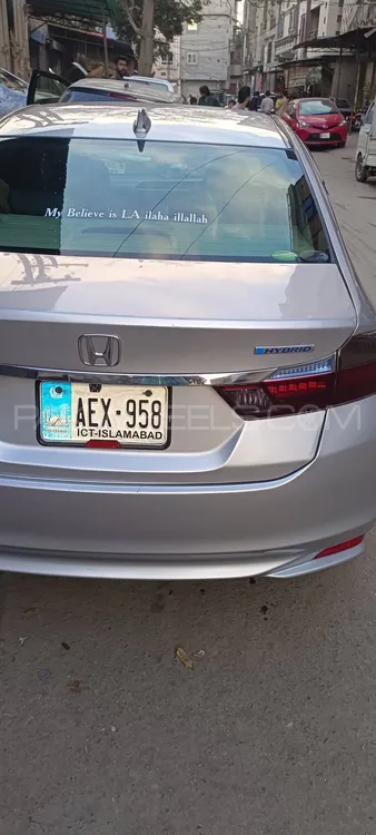 Honda Grace Hybrid 2014 for Sale in Lahore Image-1