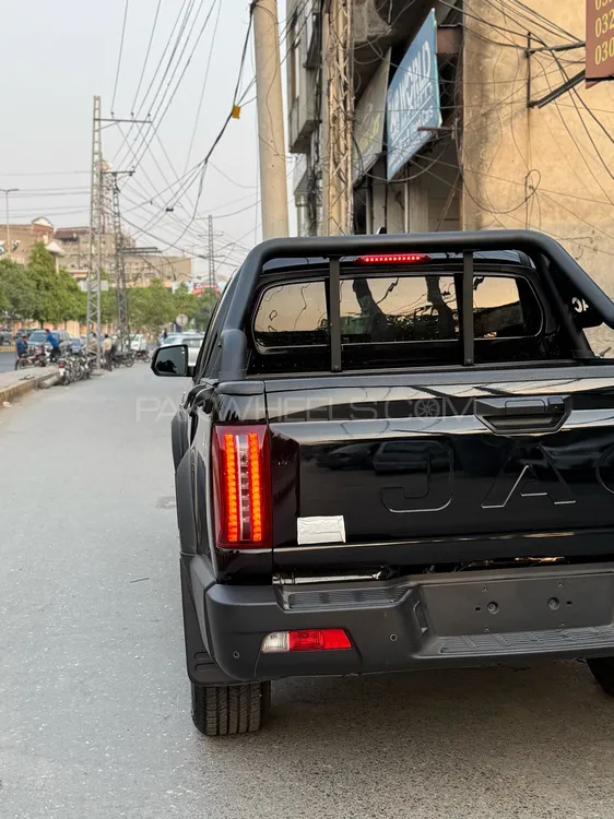 JAC T9 2025 for Sale in Lahore JAC T9 2025 for Sale in Lahore Image-6