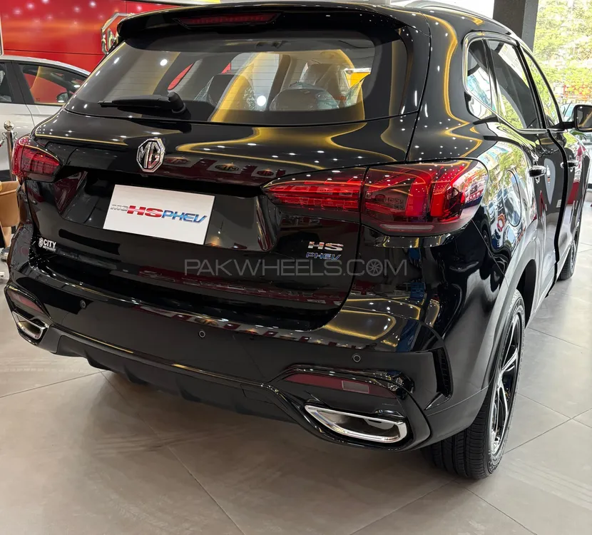 MG HS 2025 for Sale in Lahore Image-1