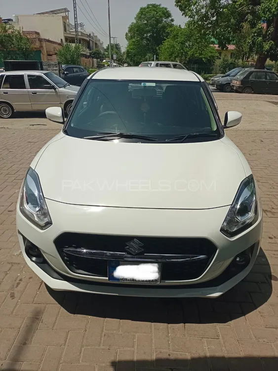 Suzuki Swift 2023 for Sale in Islamabad Image-1