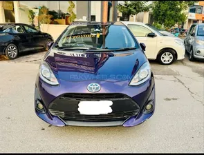 Toyota Aqua S 2019 for Sale