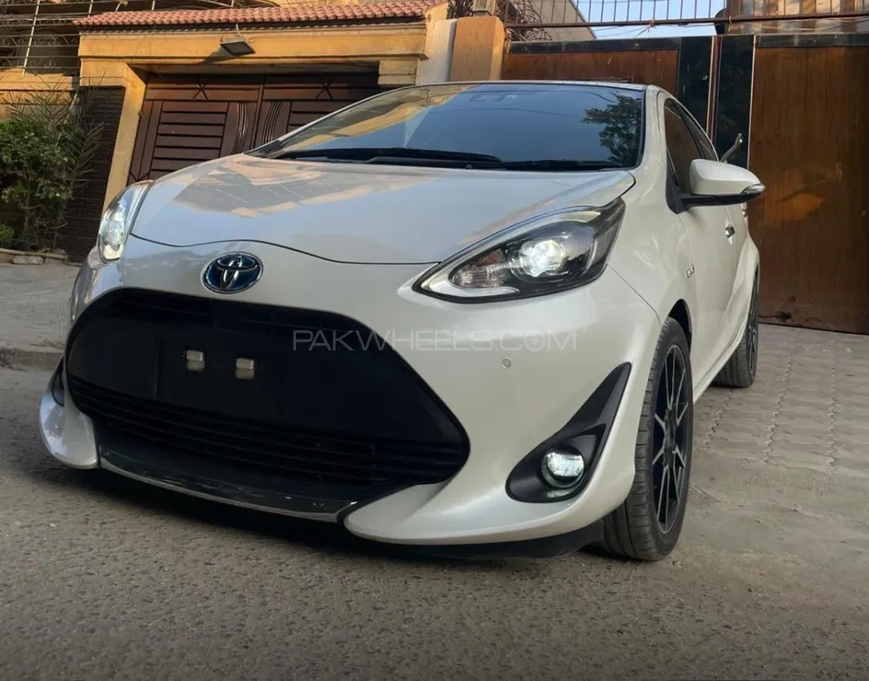 Toyota Aqua 2019 for Sale in Karachi Image-1