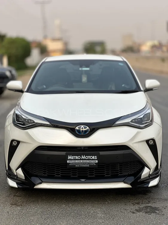 Toyota C-HR 2019 for Sale in Lahore Image-1