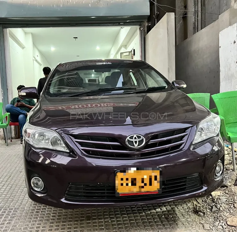 Toyota Corolla 2012 for Sale in Karachi Image-1