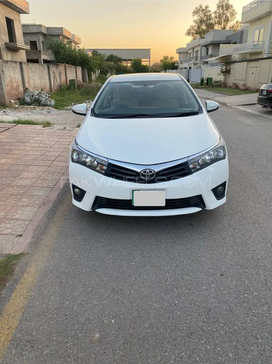 Toyota Corolla 2016 for Sale in Gujrat Image-1
