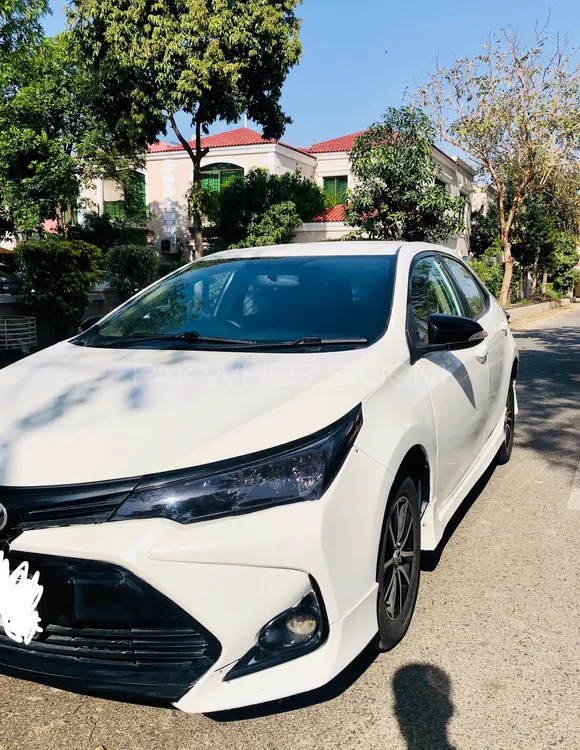 Toyota Corolla 2016 for Sale in Lahore Image-1