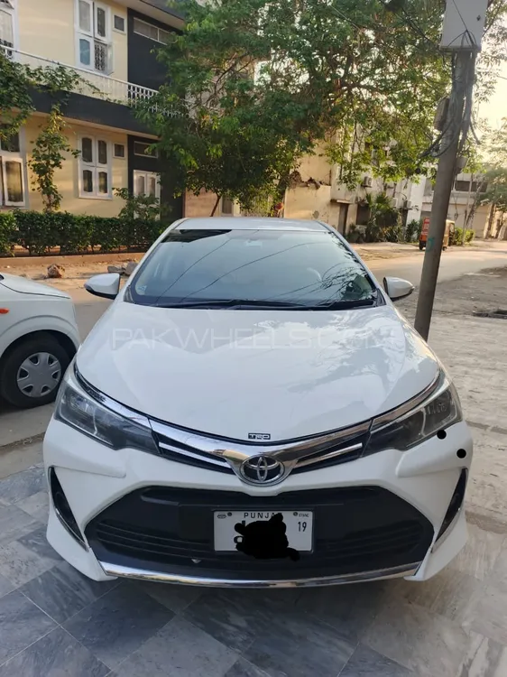 Toyota Corolla 2019 for Sale in Lahore Image-1