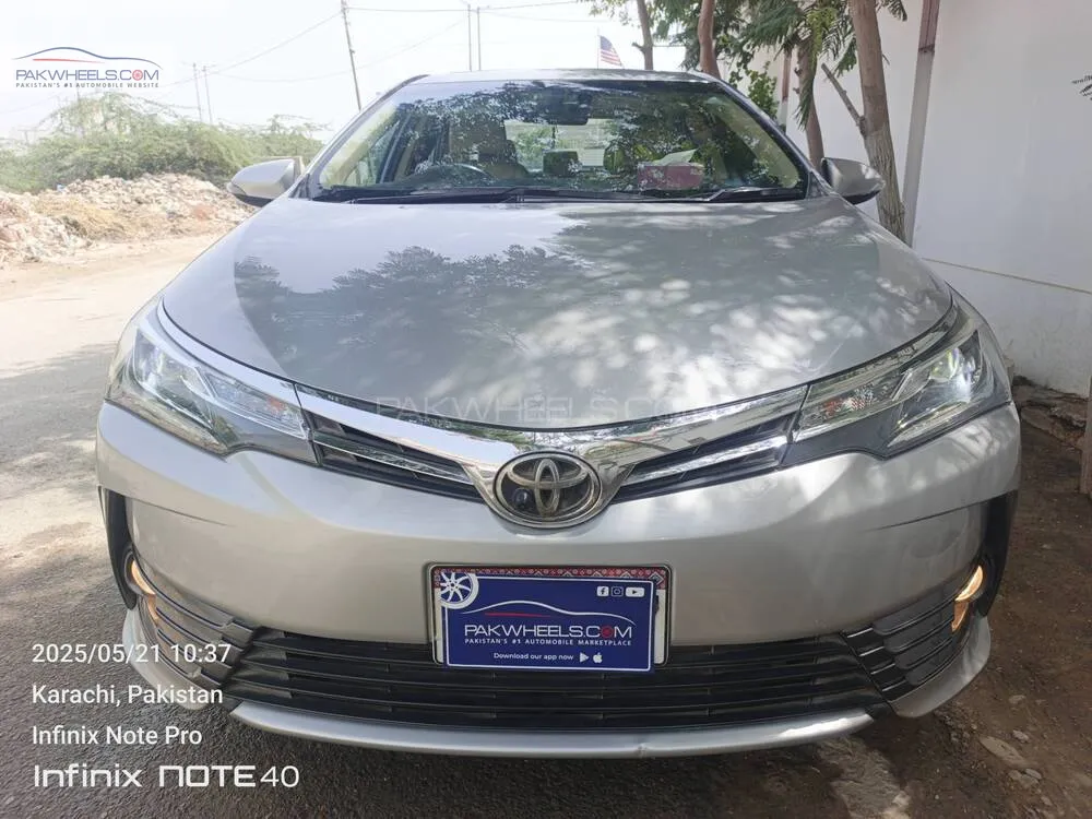 Toyota Corolla 2020 for Sale in Karachi Image-1