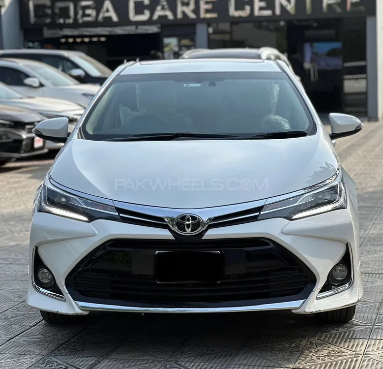 Toyota Corolla 2025 for Sale in Islamabad Image-1