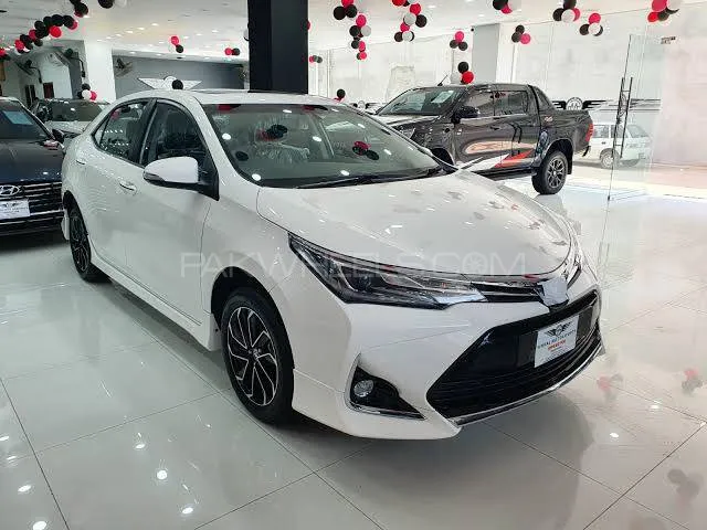 Toyota Corolla 2025 for Sale in Karachi Image-1
