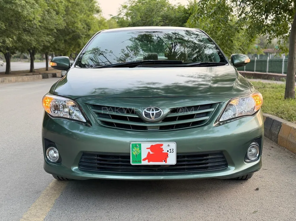 Toyota Corolla 2013 for Sale in Islamabad Image-1