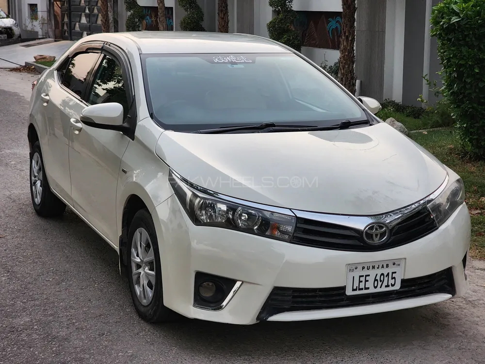 Toyota Corolla 2016 for Sale in Gujranwala Image-1