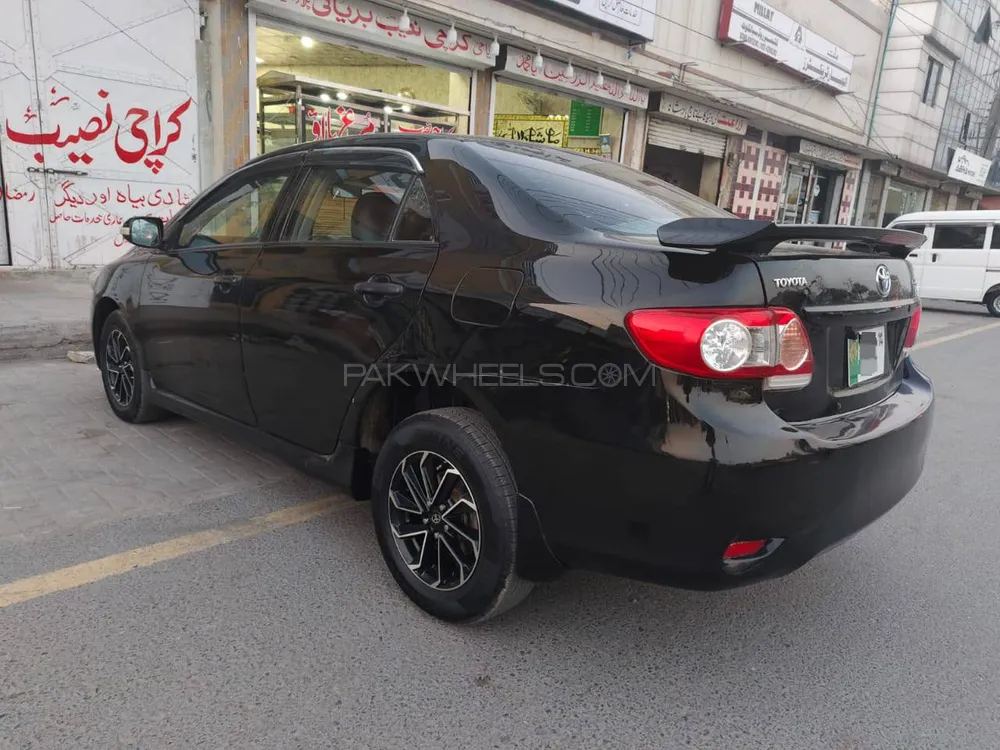 ٹویوٹا کرولا 2014 for Sale in سیالکوٹ Image-1