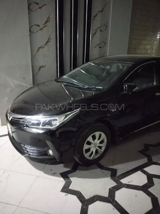 Toyota Corolla 2016 for Sale in Faisalabad Image-1