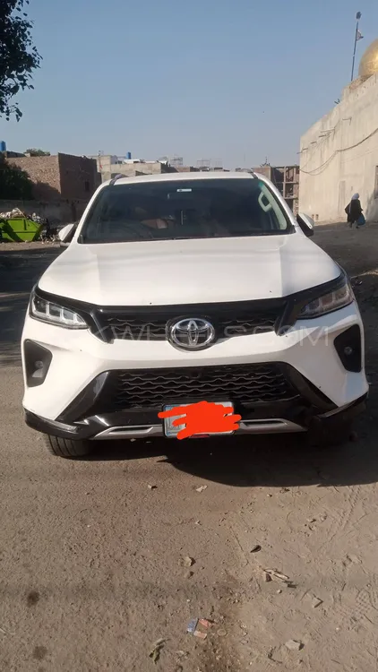 Toyota Fortuner 2021 for Sale in Lahore Image-1