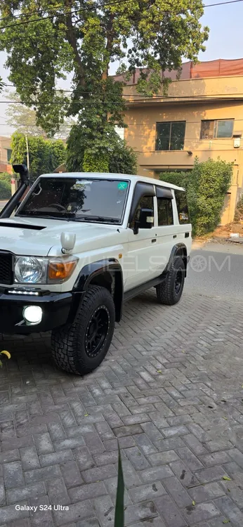 Toyota Land Cruiser 1989 for Sale in Lahore Image-1