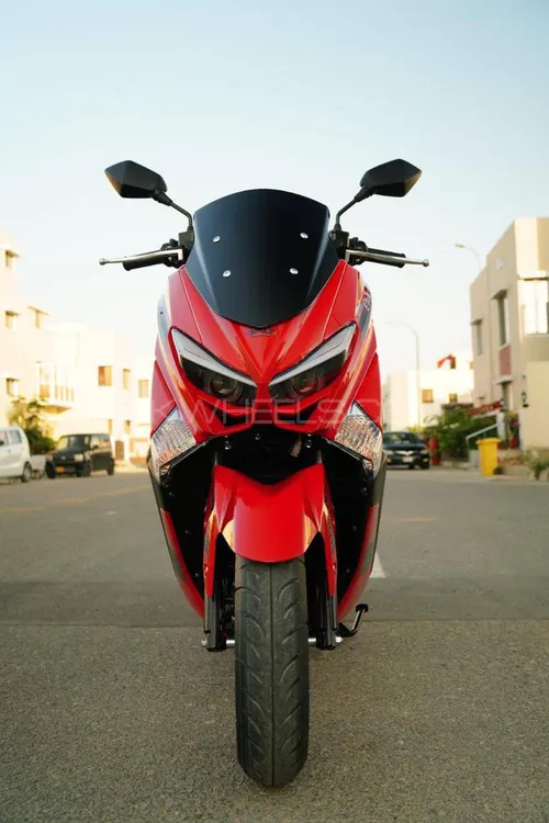 Bajaj Pulsar RS200 2025 for Sale Image-1