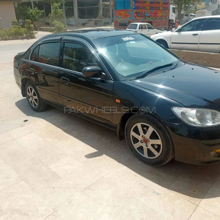 Honda Civic 2005 for Sale in Multan Image-1