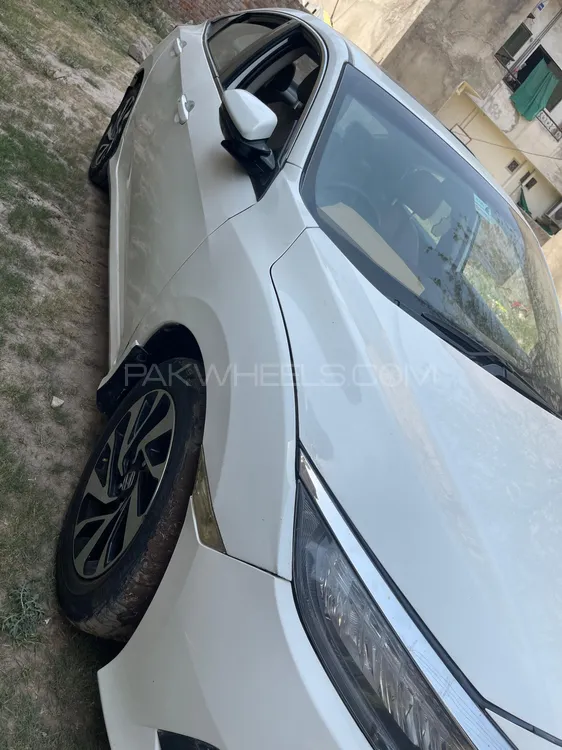 Honda Civic 2017 for Sale in Lahore Image-1