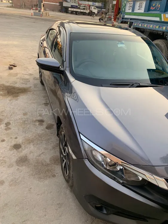 Honda Civic 2018 for Sale in Faisalabad Image-1