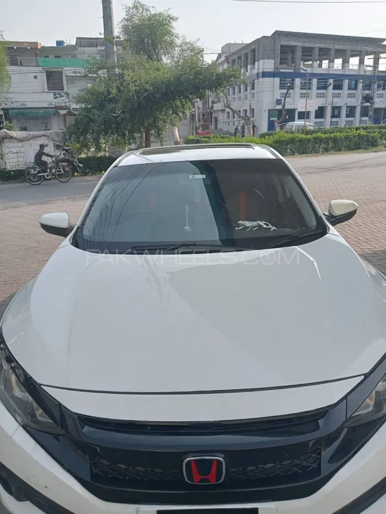 Honda Civic 2018 for Sale in Lahore Image-1