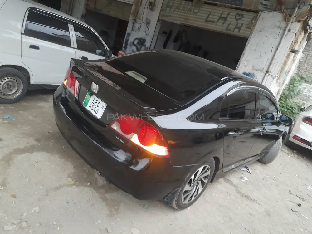 Honda Civic 2010 for Sale in Mingora Image-1