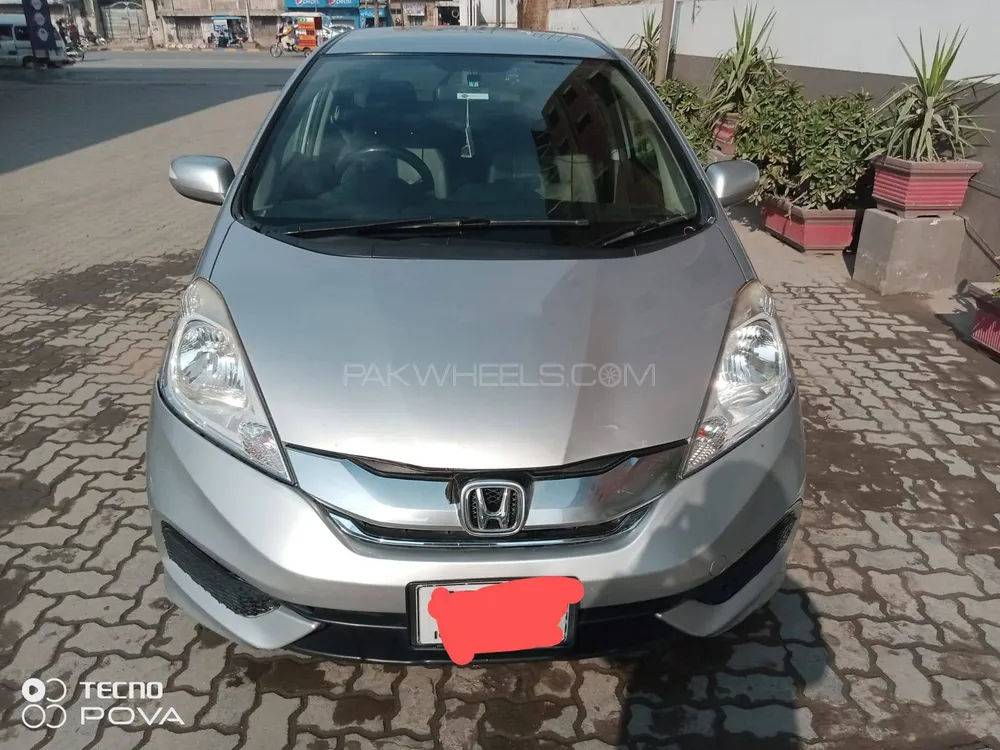 Honda Fit 2015 for Sale in Sialkot Image-1