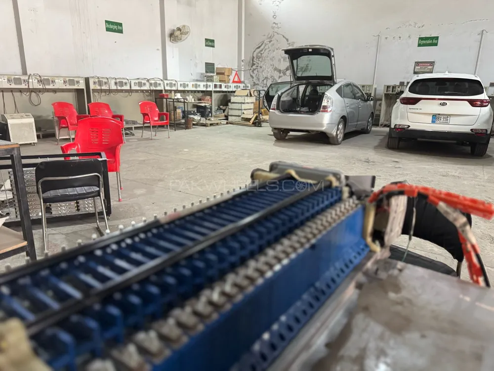 lithum ion hybrid battery for all Toyota models  Image-1